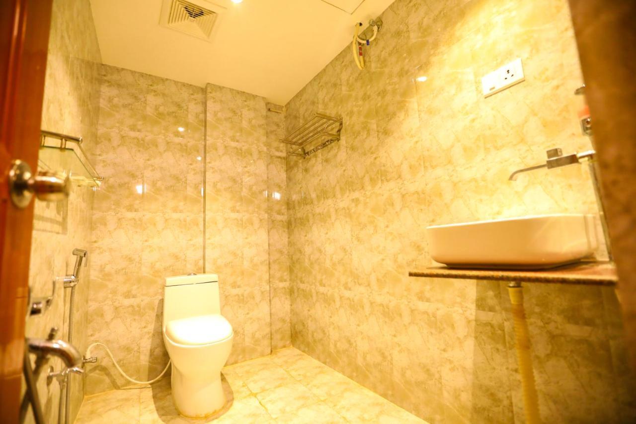 Nitheesh Residency Hotel Kanchipuram Exterior foto