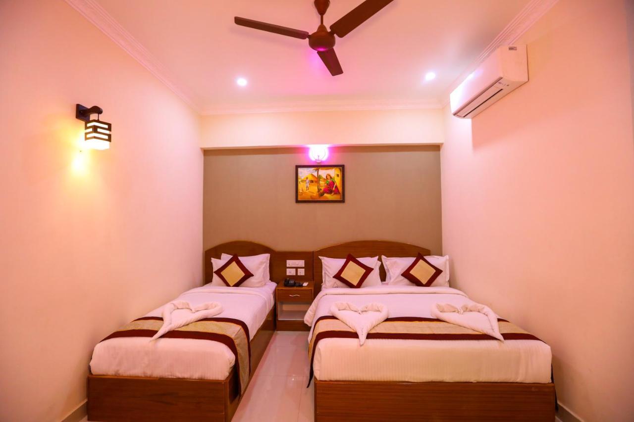 Nitheesh Residency Hotel Kanchipuram Exterior foto