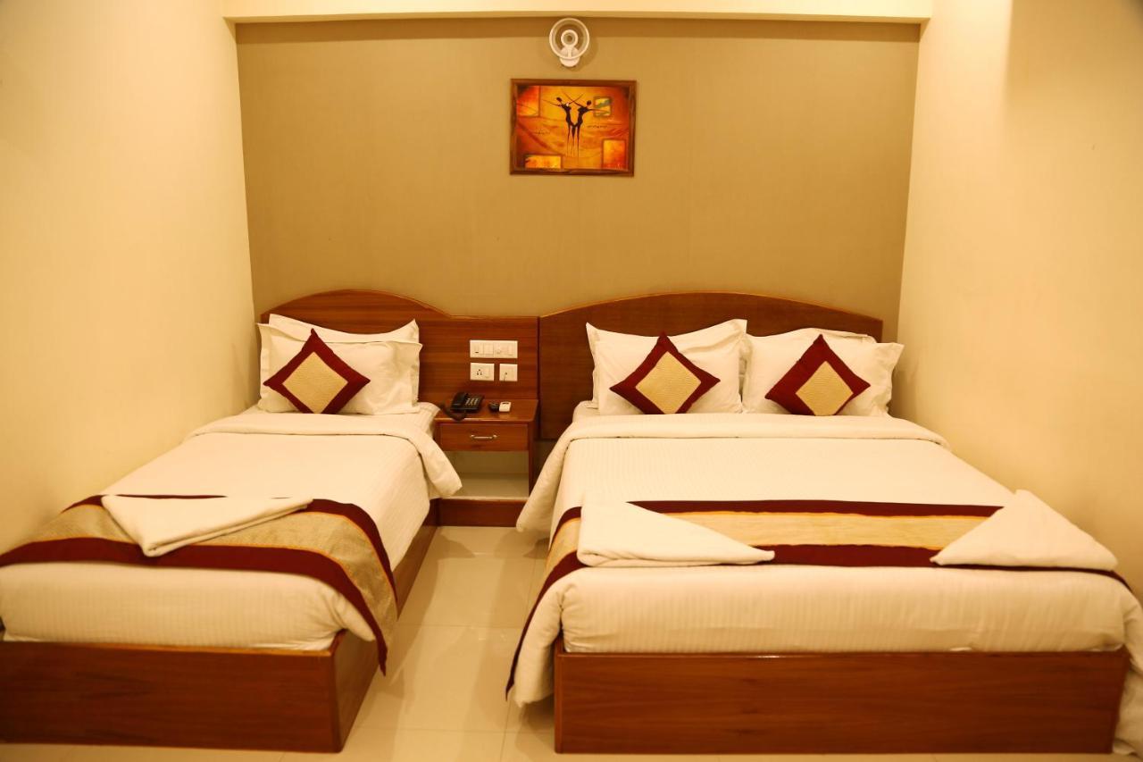 Nitheesh Residency Hotel Kanchipuram Exterior foto