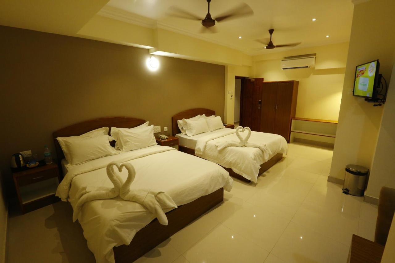 Nitheesh Residency Hotel Kanchipuram Exterior foto