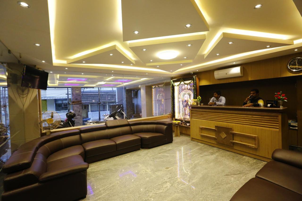 Nitheesh Residency Hotel Kanchipuram Exterior foto